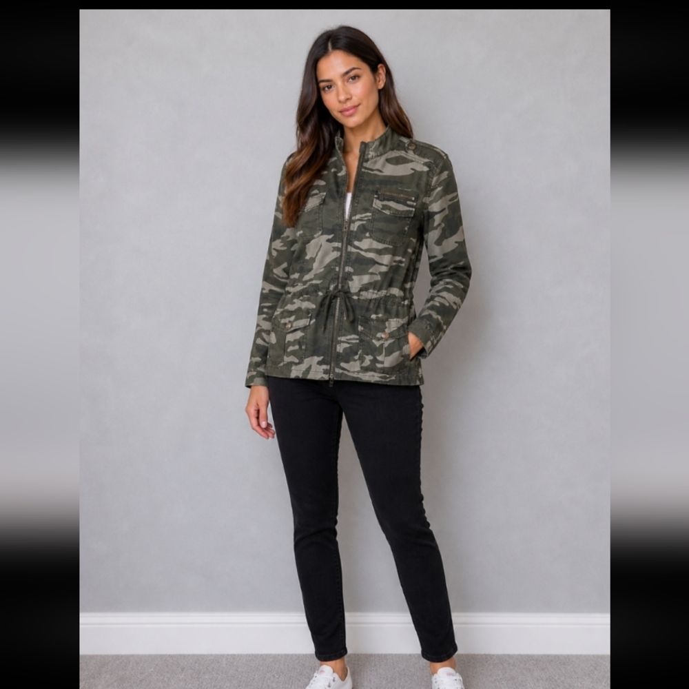 Express Camo lightweight utility jacket XS
